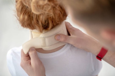 collier cervical en mousse - Minerve Médisto